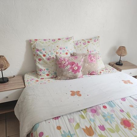 La Colline Du Blavet Apartment รอกเกอบรูน-ซูร์-อาร์ฌ็องส์ ภายนอก รูปภาพ